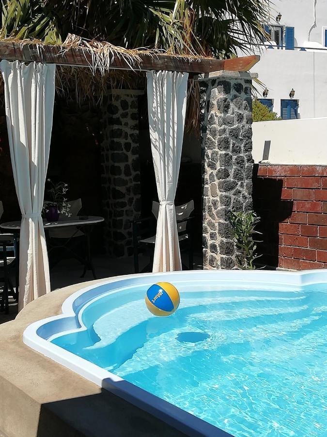 5bedroom villa in perissa beach Buitenkant foto