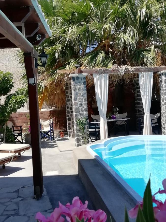 5bedroom villa in perissa beach Buitenkant foto