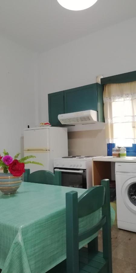 5bedroom villa in perissa beach Buitenkant foto
