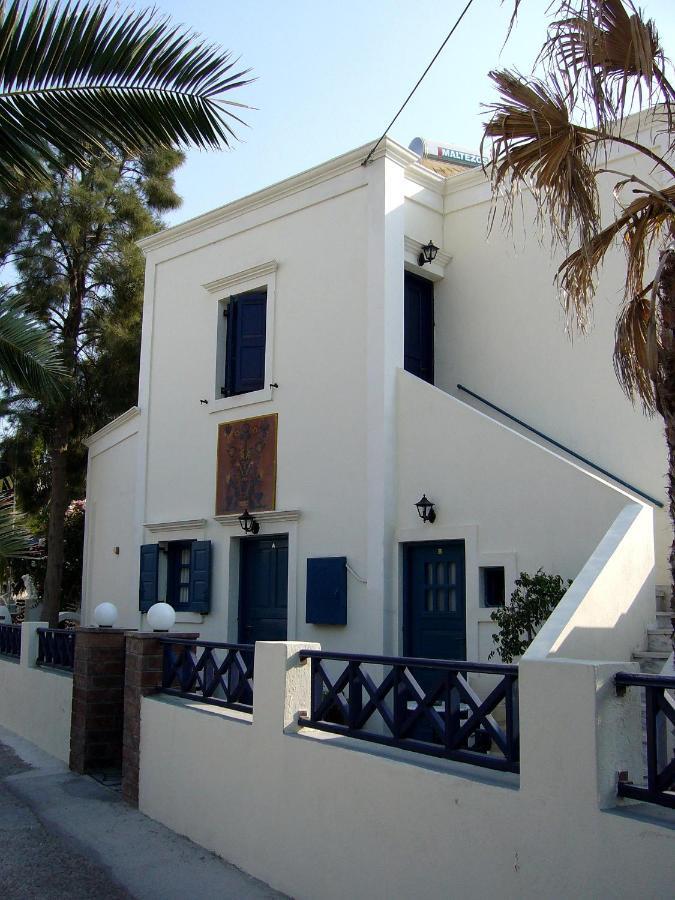 5bedroom villa in perissa beach Buitenkant foto